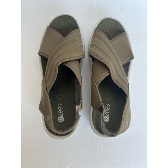 BZees Crisscross Sunset Army Green Slingback Stretch Wedge Sandals Size 9 - Picture 5 of 12